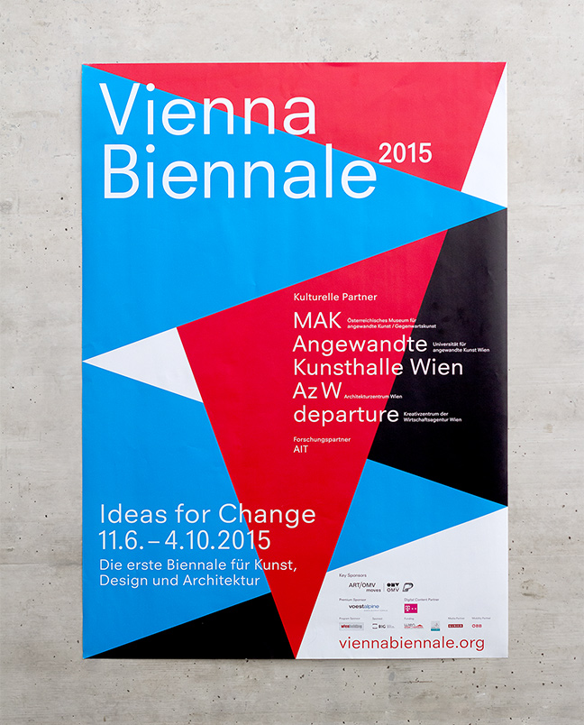 Poster für die Vienna Biennale mit dem Branding in blau und rot